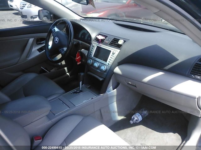 4T1BK46K27U037388 - 2007 TOYOTA CAMRY NEW GENERAT LE/XLE/SE BLACK photo 5