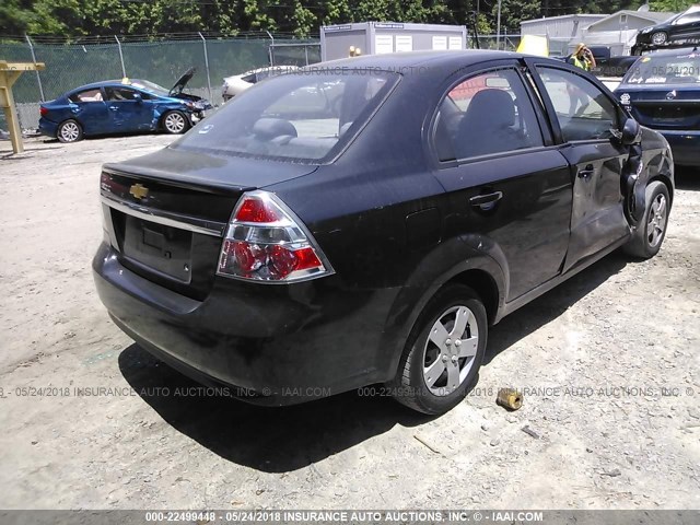 KL1TD5DE4BB163060 - 2011 CHEVROLET AVEO LS/LT BLACK photo 4