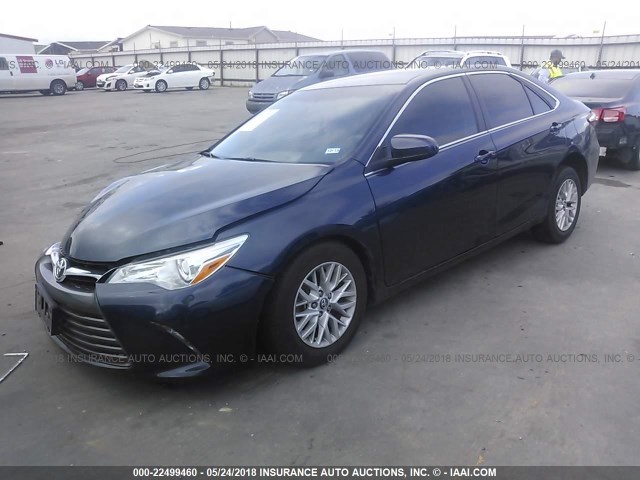 4T1BF1FK0GU598675 - 2016 TOYOTA CAMRY LE/XLE/SE/XSE 蓝色 照片 2