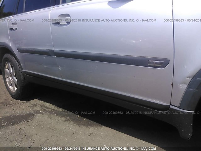 YV1CM59H441048733 - 2004 VOLVO XC90 SILVER photo 6