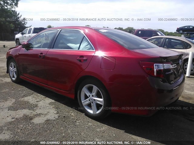 4T1BF1FK5EU855309 - 2014 TOYOTA CAMRY L/SE/LE/XLE RED photo 3