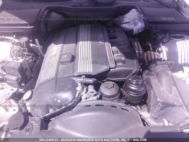 WBADT43472GY97808 - 2002 BMW 525 I AUTOMATIC SILVER photo 10