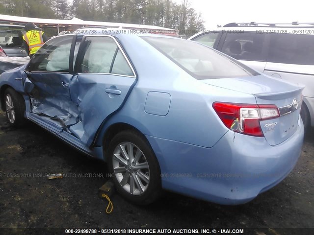 4T1BD1FK6CU014988 - 2012 TOYOTA CAMRY HYBRID/LE/XLE 蓝色 照片 3