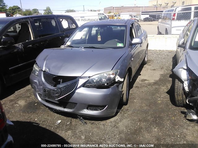 JM1BK12F751299353 - 2005 MAZDA 3 I GRAY photo 2