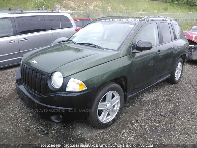 1J8FT47W77D124118 - 2007 JEEP COMPASS GREEN photo 2