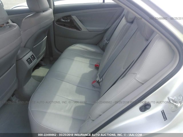 4T1BE46K28U214756 - 2008 TOYOTA CAMRY CE/LE/XLE/SE SILVER photo 8