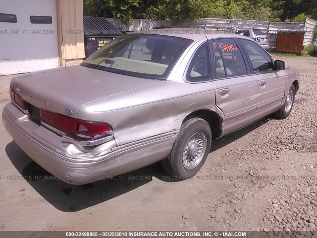 2FALP74W9VX225810 - 1997 FORD CROWN VICTORIA LX TAN photo 4