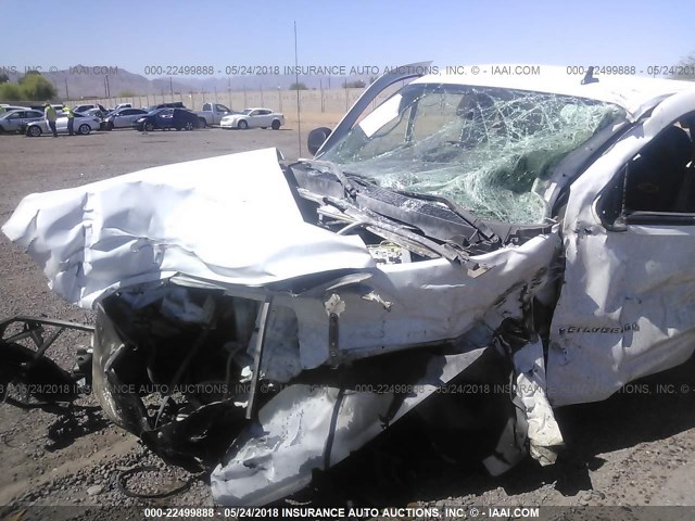 1GCEC14XX7Z638594 - 2007 CHEVROLET SILVERADO C1500 CLASSIC 白色 照片 6