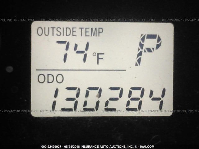 2T1KU4EE0AC440199 - 2010 TOYOTA COROLLA MATRIX  WHITE photo 7