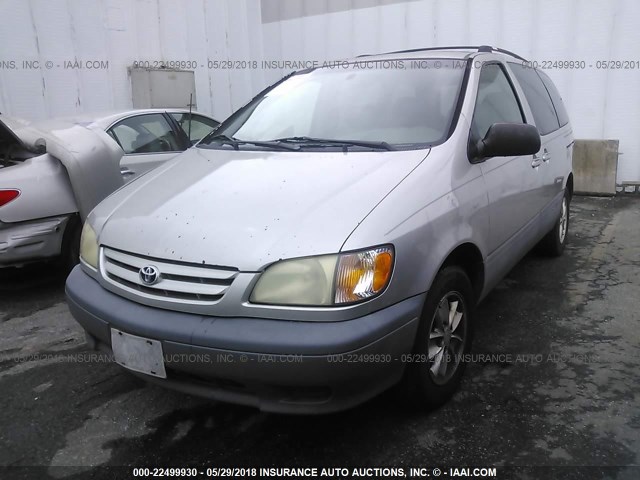 4T3ZF13CX2U457351 - 2002 TOYOTA SIENNA LE/XLE GRAY photo 2