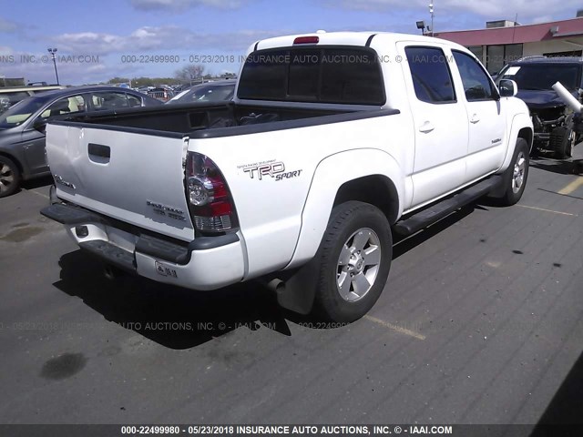 5TEJU62N09Z600518 - 2009 TOYOTA TACOMA DOUBLE CAB PRERUNNER WHITE photo 4