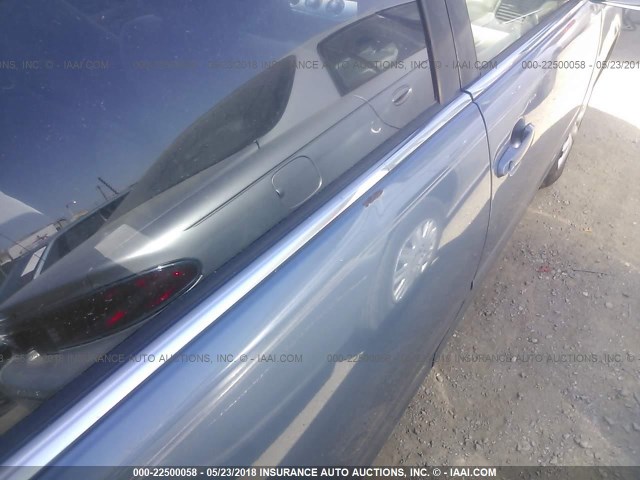 JTDBE32K520125234 - 2002 TOYOTA CAMRY LE/XLE/SE შავი ფოტო 6