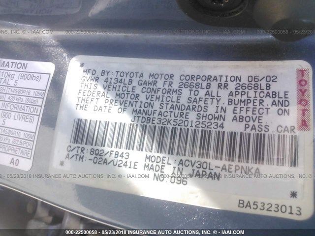 JTDBE32K520125234 - 2002 TOYOTA CAMRY LE/XLE/SE შავი ფოტო 9