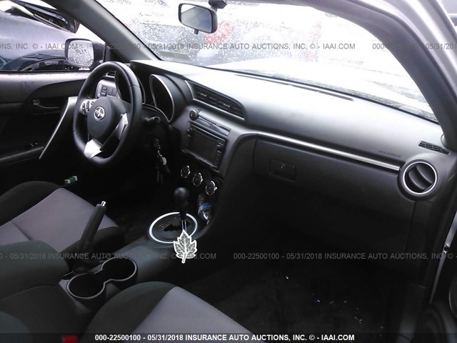 JTKJF5C77E3082025 - 2014 TOYOTA SCION TC 银色 照片 5