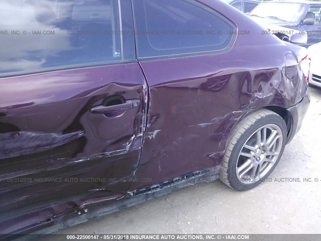JTKDE177X70168100 - 2007 TOYOTA SCION TC 紫色 照片 6