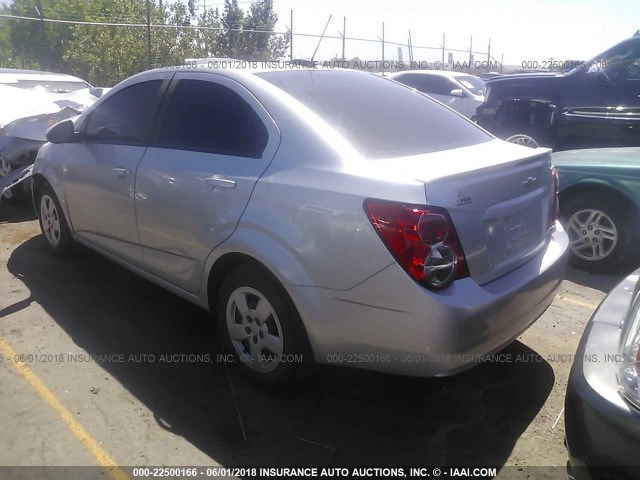 1G1JB5SH4G4167066 - 2016 CHEVROLET SONIC LS 银色 照片 3