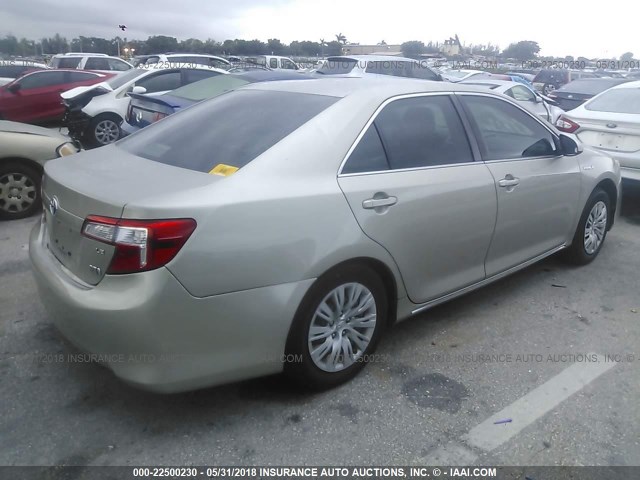 4T1BD1FK2DU070086 - 2013 TOYOTA CAMRY HYBRID/LE/XLE 米色 照片 4