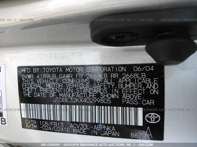 JTDBE32KX40299805 - 2004 TOYOTA CAMRY LE/XLE Արծաթագույն լուսանկար 9