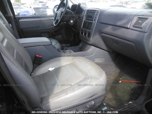 1FMZU73K95UA92268 - 2005 FORD EXPLORER XLT/XLT SPORT/NBX BLACK photo 5