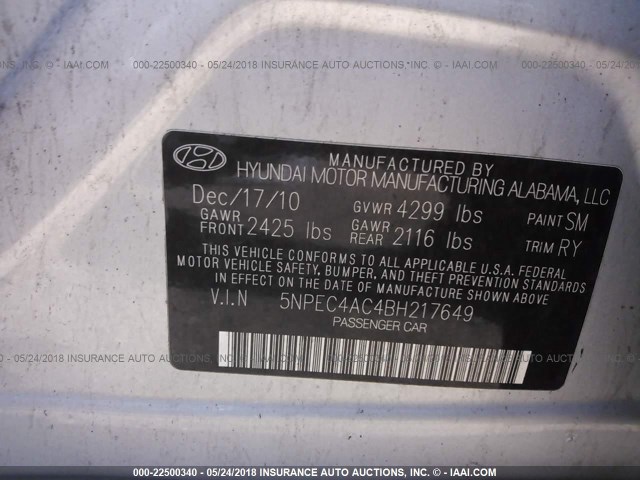 5NPEC4AC4BH217649 - 2011 HYUNDAI SONATA SE/LIMITED SILVER photo 9