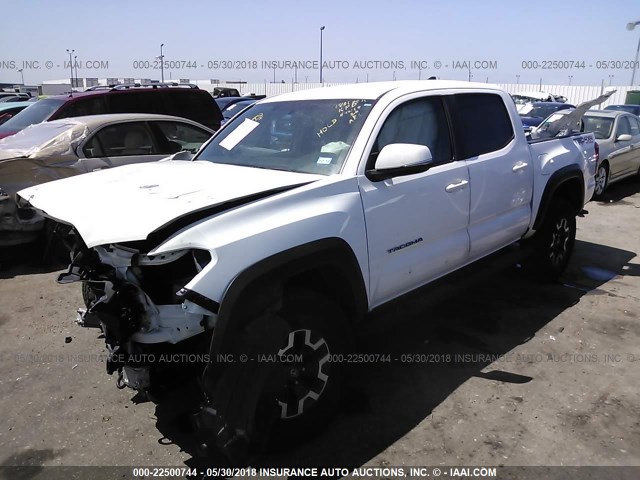 5TFCZ5AN1GX003145 - 2016 TOYOTA TACOMA DBL CAB/SR/SR5/TRD SPT/OR WHITE photo 2