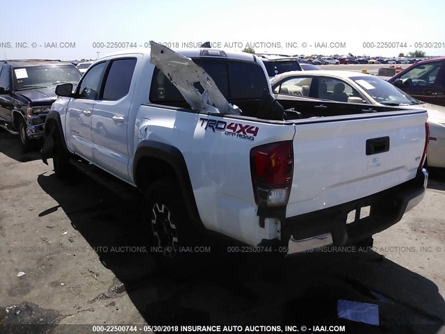 5TFCZ5AN1GX003145 - 2016 TOYOTA TACOMA DBL CAB/SR/SR5/TRD SPT/OR WHITE photo 3
