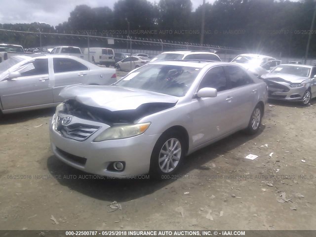 4T1BF3EK3AU100344 - 2010 TOYOTA CAMRY SE/LE/XLE SILVER photo 2