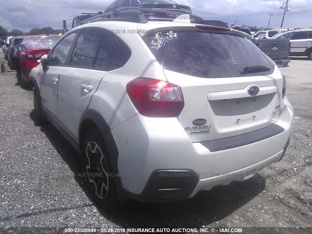 JF2GPANC4G8221469 - 2016 SUBARU CROSSTREK LIMITED WHITE photo 3