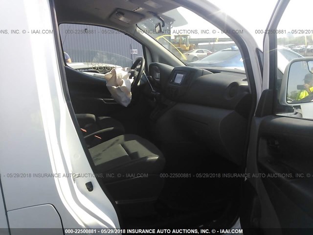 3N6CM0KN5FK698002 - 2015 NISSAN NV200 2.5S/2.5SV WHITE photo 5