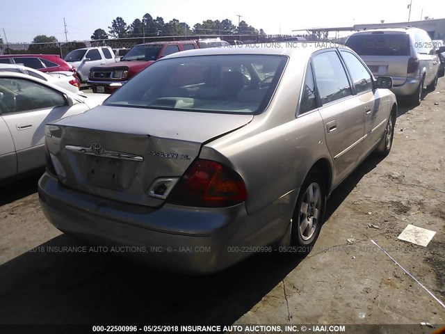 4T1BF28B92U214890 - 2002 TOYOTA AVALON XL/XLS TAN photo 4