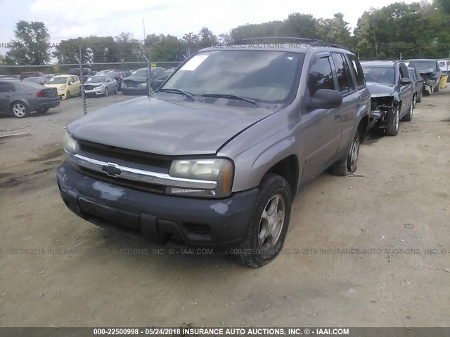 1GNDT13S982101637 - 2008 CHEVROLET TRAILBLAZER LS/LT GRAY photo 2