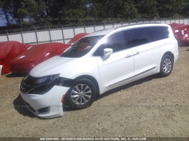 2C4RC1BG4HR688102 - 2017 CHRYSLER PACIFICA TOURING L თეთრი ფოტო 2