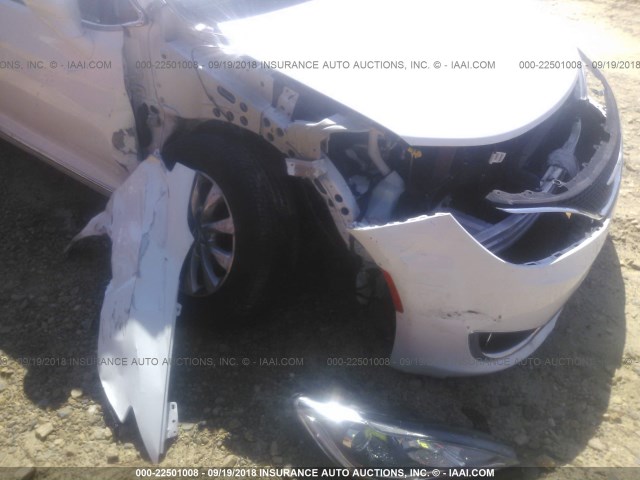 2C4RC1BG4HR688102 - 2017 CHRYSLER PACIFICA TOURING L თეთრი ფოტო 6