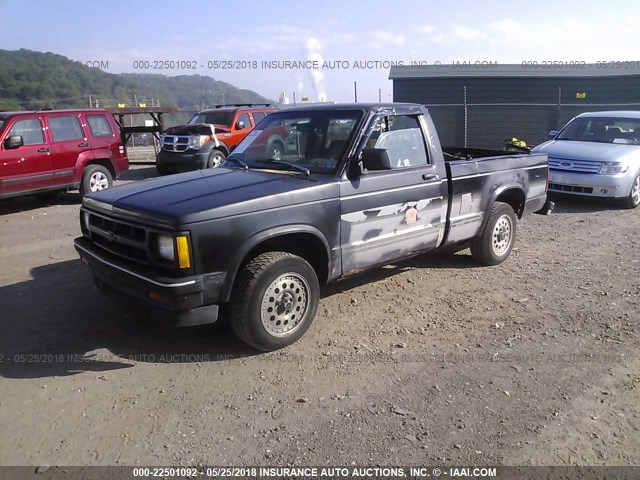 1GCCT14ZXP8122511 - 1993 CHEVROLET S TRUCK S10 BLACK photo 2