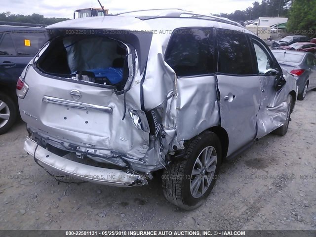 5N1AR2MN1GC663674 - 2016 NISSAN PATHFINDER S/SV/SL/PLATINUM SILVER photo 4