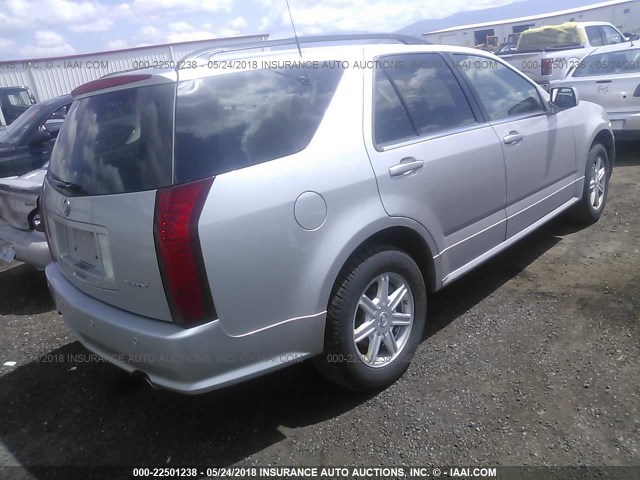 1GYEE637740158709 - 2004 CADILLAC SRX SILVER photo 4