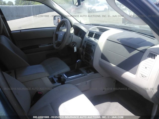 1FMCU5K37AKC24535 - 2010 FORD ESCAPE HYBRID GREEN photo 5