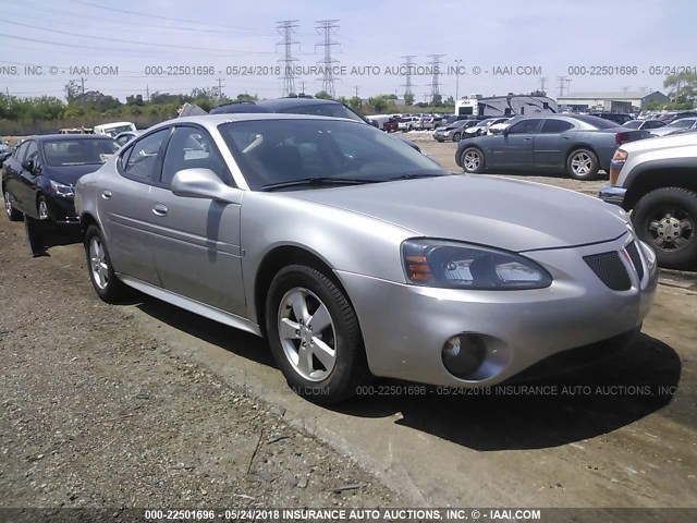 2G2WP552271229666 - 2007 PONTIAC GRAND PRIX SILVER photo 1