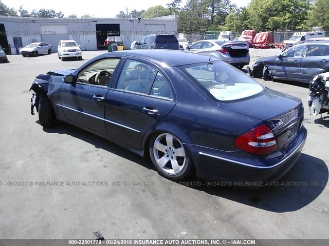 WDBUF83J95X178795 - 2005 MERCEDES-BENZ E 500 4MATIC BLUE photo 3