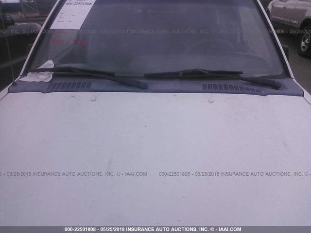 1N6DD26S9XC310504 - 1999 NISSAN FRONTIER KING CAB XE/KING CAB SE WHITE photo 6