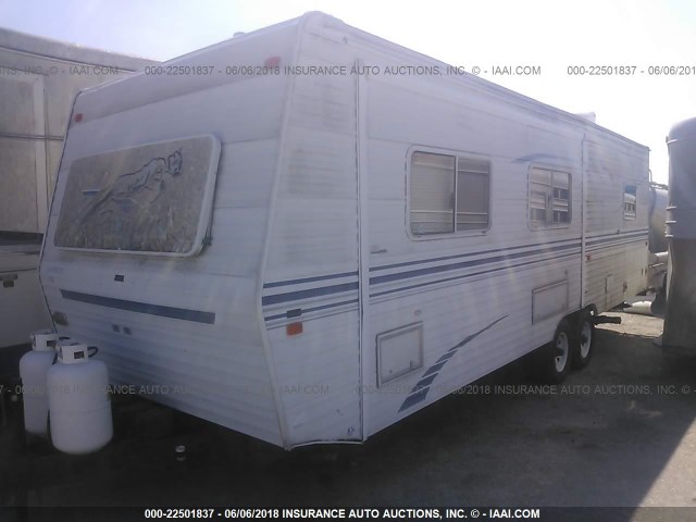 1EC1B292514088806 - 2001 FLEETWOOD PROWLER  WHITE photo 2