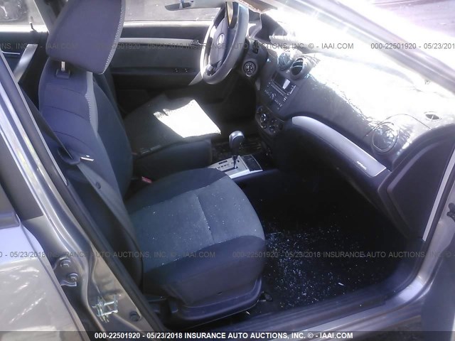 KL1TD6DE9BB205437 - 2011 CHEVROLET AVEO LS/LT 灰色 照片 5