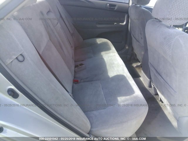 4T1BE32K13U185839 - 2003 TOYOTA CAMRY LE/XLE/SE ნაცრისფერი ფოტო 8