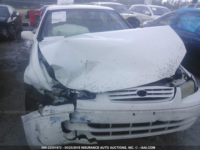 4T1BG22K5VU821945 - 1997 TOYOTA CAMRY CE/LE/XLE 白色 照片 6