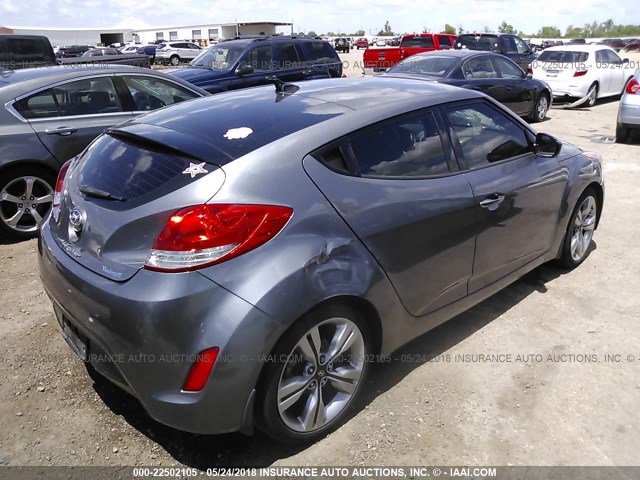 KMHTC6AD8DU167032 - 2013 HYUNDAI VELOSTER GRAY photo 4