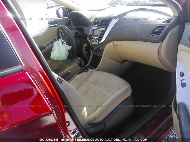 KMHCU4AE3DU452540 - 2013 HYUNDAI ACCENT GLS/SE RED photo 5