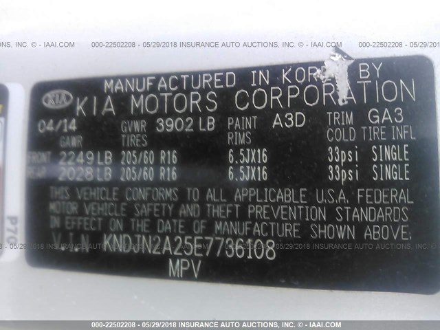 KNDJN2A25E7736108 - 2014 KIA SOUL SILVER photo 9