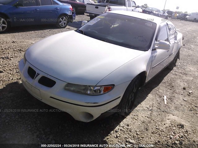 1G2WK52J22F258144 - 2002 PONTIAC GRAND PRIX SE WHITE photo 2