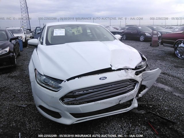 3FA6P0G7XER208506 - 2014 FORD FUSION S WHITE photo 6