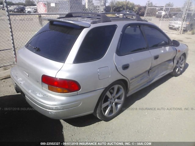 JF1GF4351XH809326 - 1999 SUBARU IMPREZA L SILVER photo 4